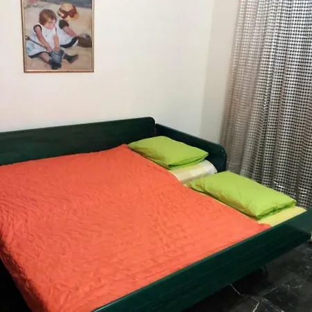 Lejlighed Comfortable 4th Fl Flat Ideal For Up To 8 People