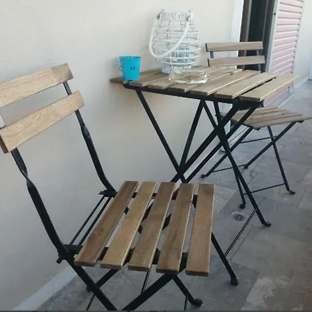 Lejlighed Comfortable 4th Fl Flat Ideal For Up To 8 People
